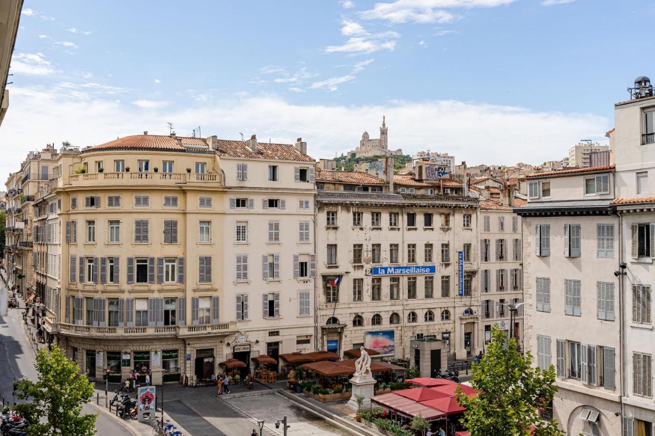 T2 Chic, Vue Vieux-port Et Notre Dame, Atypique, Calme, Clim, 48m2, Acces Autonome Avec Code Appartamento *